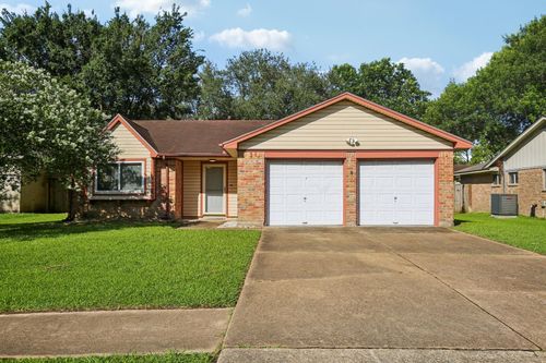 15126 Silverman St, Webster, TX, 77598-1810 | Card Image