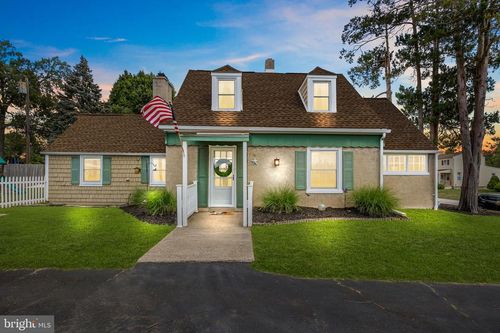 223 Orlemann Ave, ORELAND, PA, 19075-1617 | Card Image