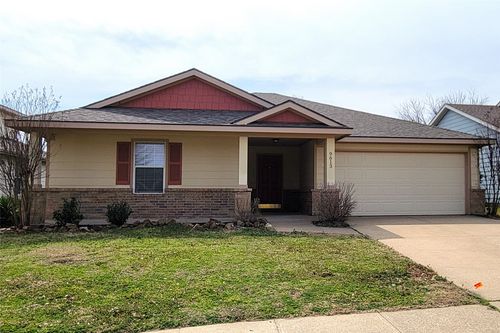 9613 Woodrow Wilson Dr, Mckinney, TX, 75072-8431 | Card Image