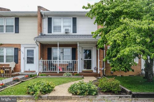 712 Virginia Ave, FRONT ROYAL, VA, 22630-2720 | Card Image