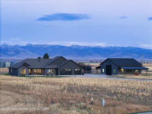 1047 Horseshoe Ln, Driggs, ID, 83422-5217 | Card Image