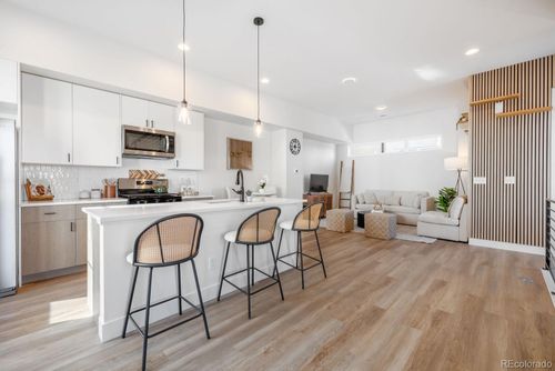 5227 Eliot St, Denver, CO, 80221-1333 | Card Image