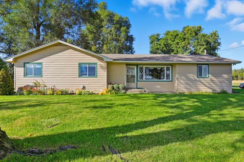 5192 S Swenson Rd, Deer Park, WA, 99006-8439 | Card Image