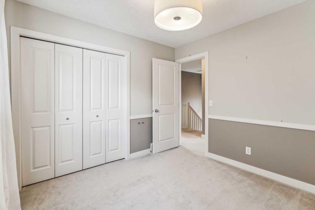 67 Tremblant Way Sw, Home with 3 bedrooms, 2 bathrooms and 2 parking in Calgary AB | Image 22