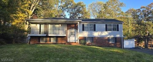 96 Highland Rd, North Haledon, NJ, 07508-3027 | Card Image