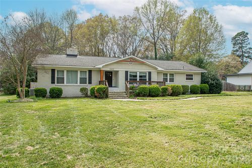 1302 E Franklin St, Monroe, NC, 28112-5101 | Card Image