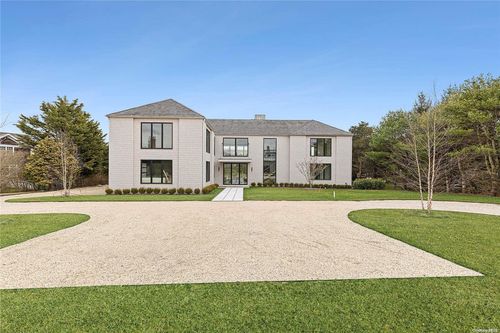 637 Halsey Ln, Bridgehampton, NY, 11932-4122 | Card Image