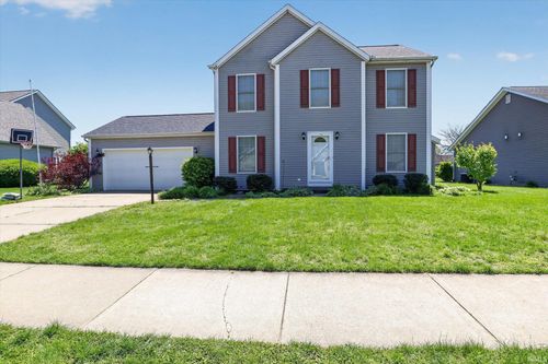 11002 Golden Pheasant Dr, Osceola, IN, 46561-8510 | Card Image