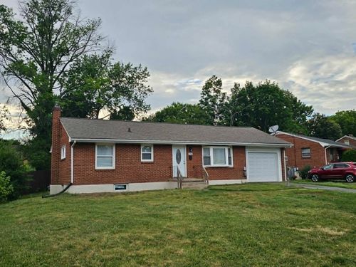 2702 Avalon Ave Nw, Roanoke, VA, 24012-3220 | Card Image