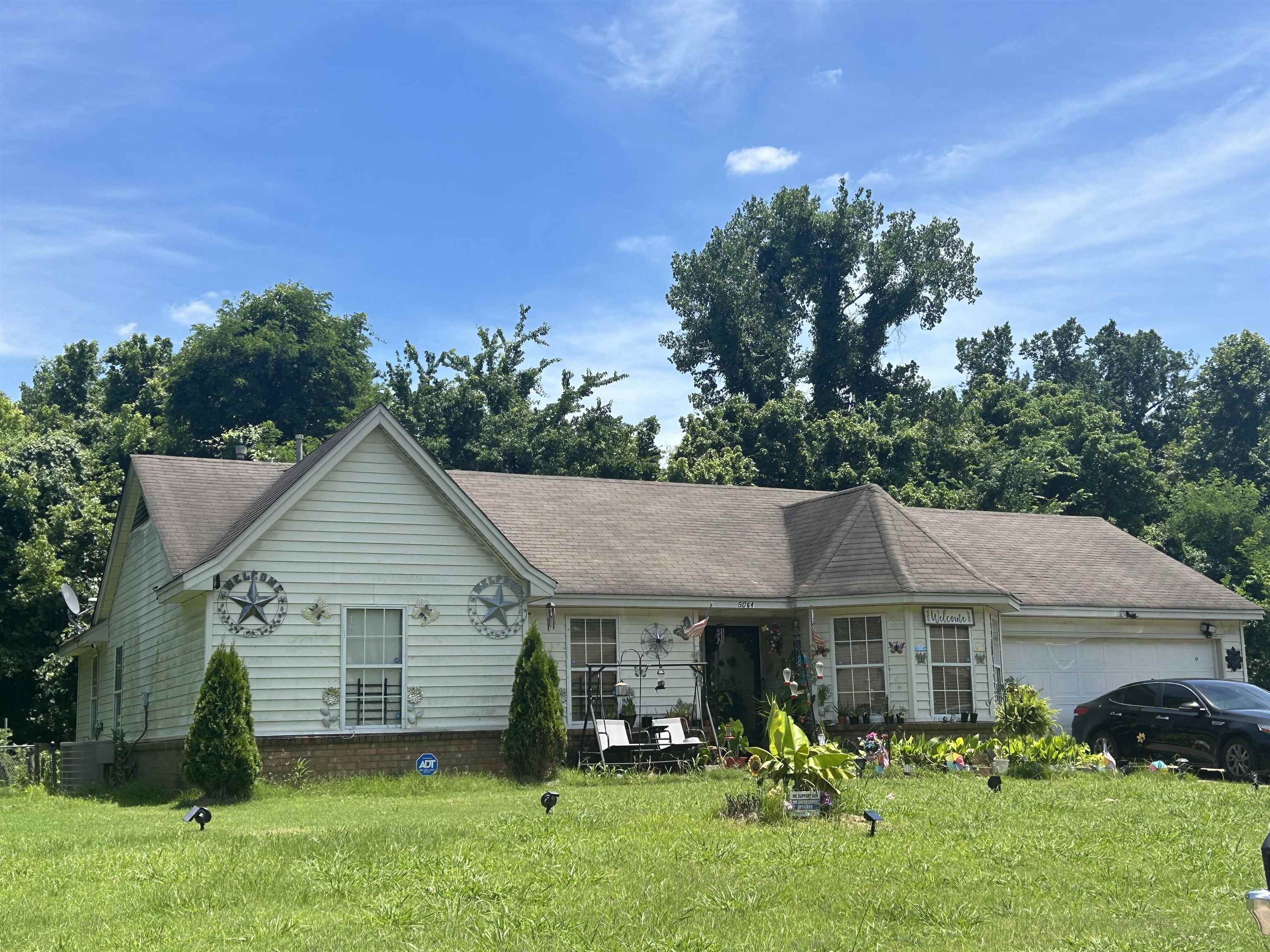 Bowdoin Dr, Memphis, TN 38127