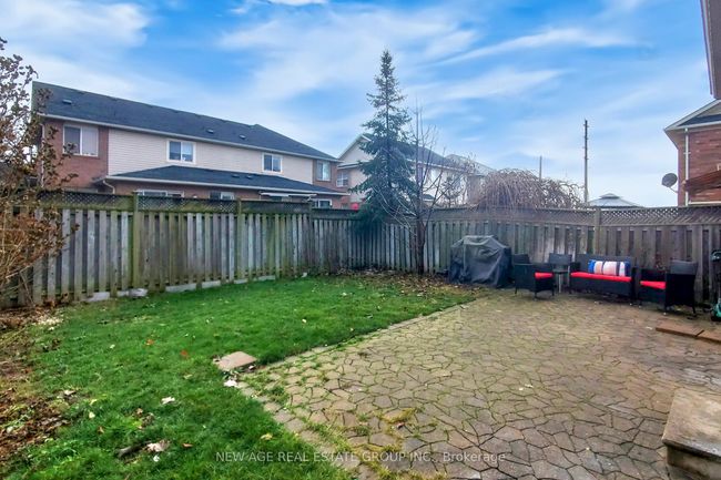 1506 Harwood Dr, House attached with 4 bedrooms, 3 bathrooms and 1 parking in Milton ON | Image 44