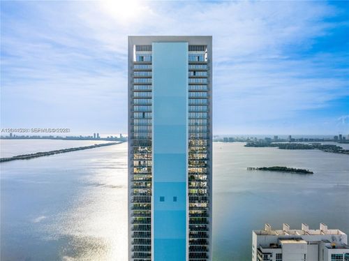 3005-700 Ne 26th Ter, Miami, FL, 33137-5575 | Card Image