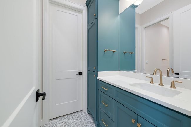Bathroom with vanity | Image 36