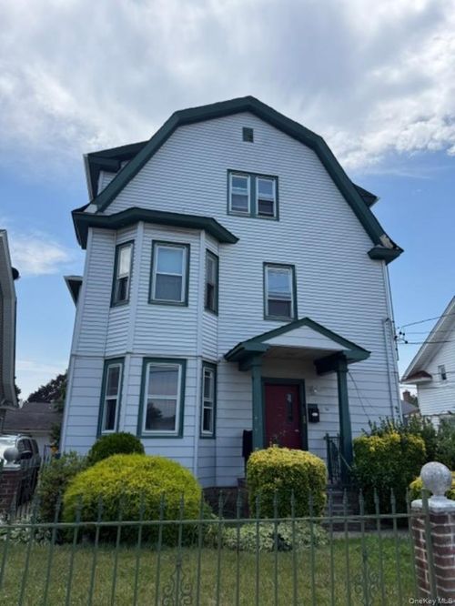 56 Cruikshank Ave, Hempstead, NY, 11550-5954 | Card Image