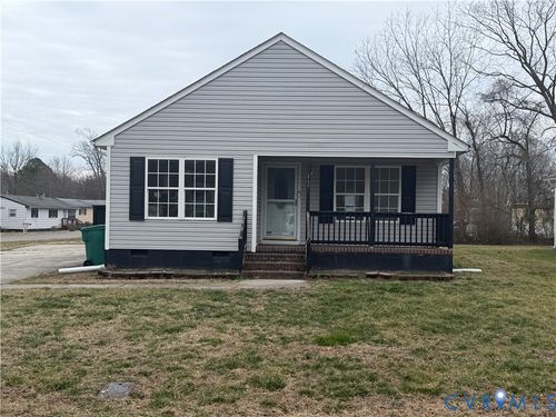 117 Pleasant Spring Ave, Waverly, VA, 23890-5052 | Card Image