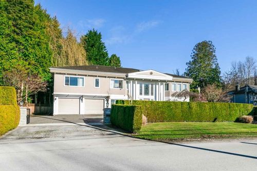 53xx Sperling Ave, Burnaby, BC, V5E2T5 | Card Image
