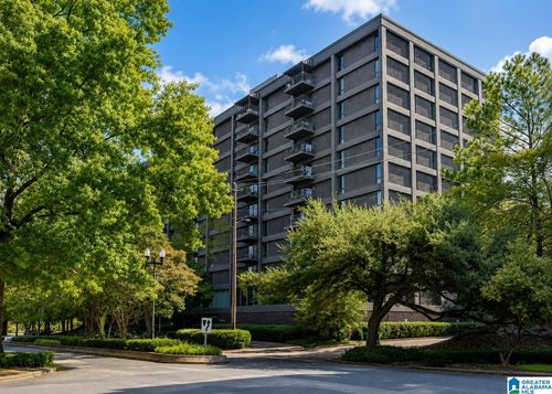 801-2717 Highland Ave S, Birmingham, AL, 35205-1725 | Card Image