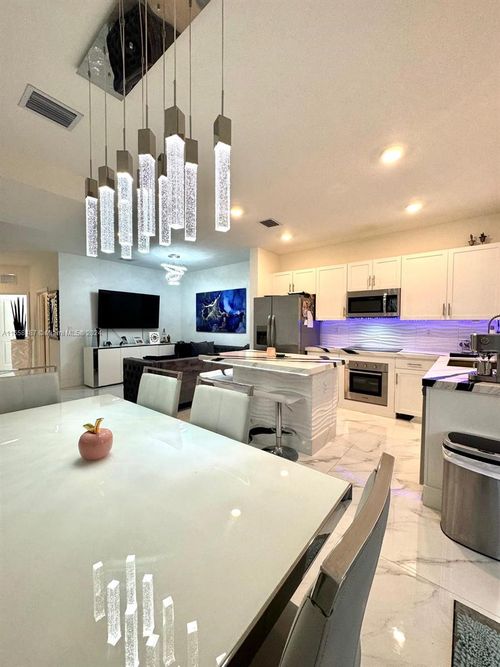 1856-1856 Se 26th Rd, Homestead, FL, 33035-2356 | Card Image