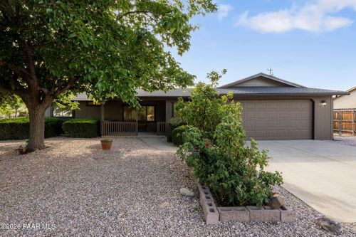 3601 N Catherine Dr, Prescott Valley, AZ, 86314-8320 | Card Image
