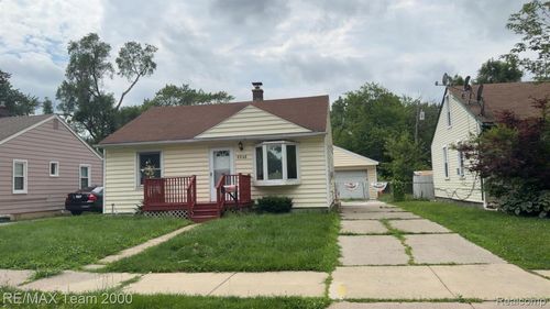6646 Harding St, Taylor, MI, 48180-1828 | Card Image