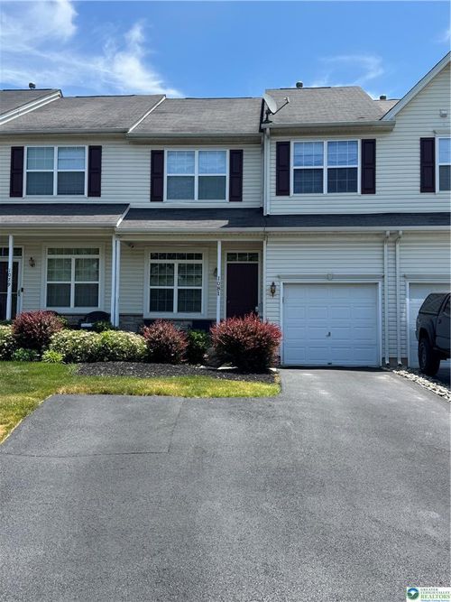 1081 Tudor Dr, BREINIGSVILLE, PA, 18031-1488 | Card Image