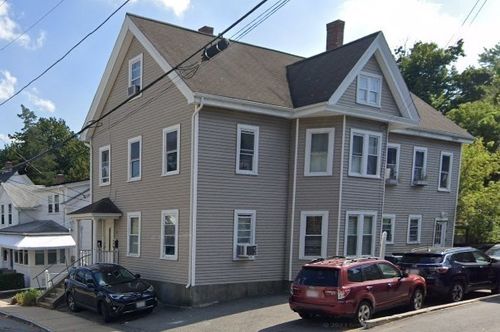 40 Grant St, Marlborough, MA, 01752-2037 | Card Image