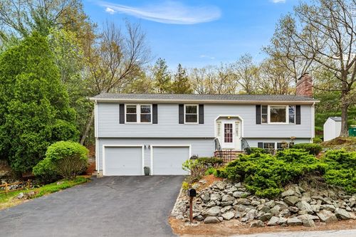 38 Waltham Street, Woburn, MA, 01801 | Card Image