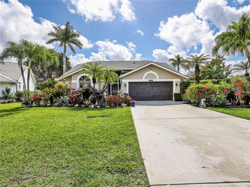 6642 Middlesex Pl, NAPLES, FL, 34104 | Card Image