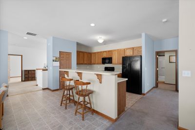 1120 - 1120 Foxridge Lane, Condo with 2 bedrooms, 2 bathrooms and 2 parking in Aurora IL | Image 2