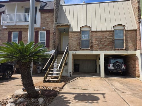 4519 Kingston Harbor Dr, Seabrook, TX, 77586-5507 | Card Image