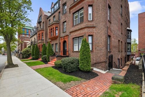 1-40 Elm St, Worcester, MA, 01609-2564 | Card Image