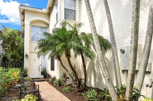 10327 Carolina Willow Dr, FORT MYERS, FL, 33913-8806 | Card Image