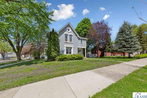 1104 N 5th St, Mankato, MN, 56001-0748 | Card Image