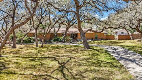 9106 Sundew Cir, Garden Ridge, TX, 78266-2361 | Card Image