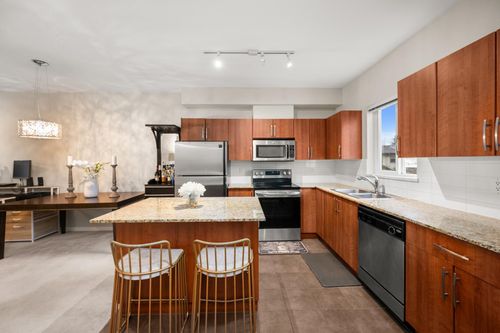 508-1661 Fraser Ave, Port Coquitlam, BC, V3B0B6 | Card Image