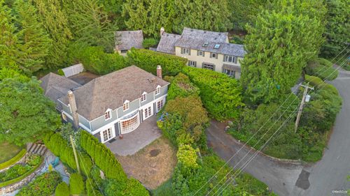 5384 Kew Cliff Rd, West Vancouver, BC, V7W1M2 | Card Image
