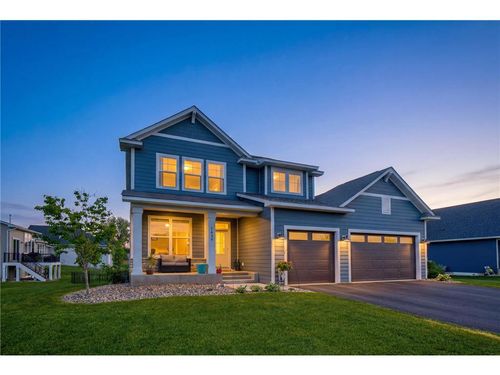 1439 Lee Cir, Hudson, WI, 54016-5563 | Card Image