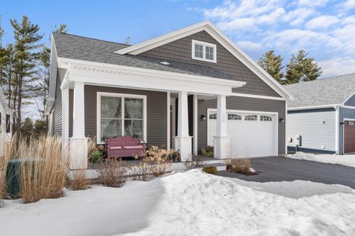 151 Two Brothers Dr, South Burlington, VT, 05403-4537 | Card Image