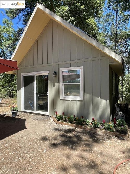 15003 Alleghany Rd, North San Juan, CA, 95960-9709 | Card Image