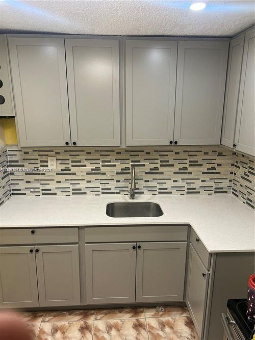 19320 Nw 45th Ave, Miami Gardens, FL, 33055-2159 | Card Image
