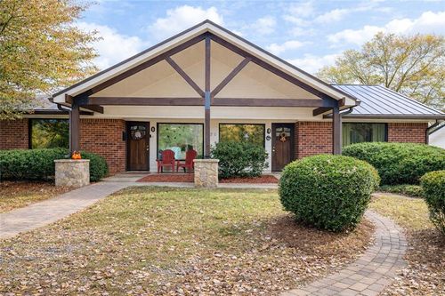 apt-d-220 Sandy Springs Pl, atlanta, GA, 30328-3851 | Card Image