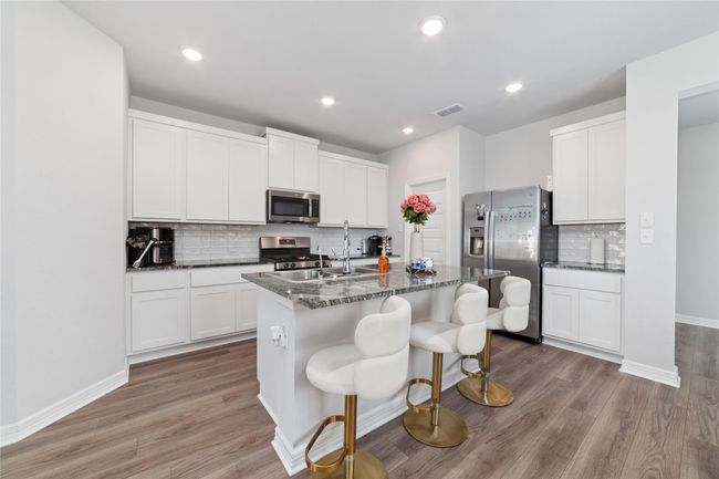 7258 Allendale Arbor Ct, House other with 3 bedrooms, 2 bathrooms and 2 parking in Cypress TX | Image 7