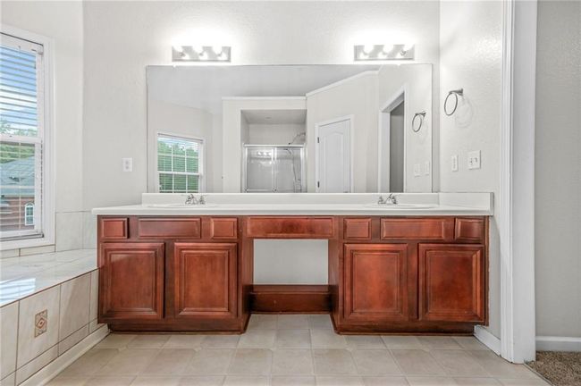 3492 Newtons Crest Cir, House other with 4 bedrooms, 3 bathrooms and null parking in Snellville GA | Image 39