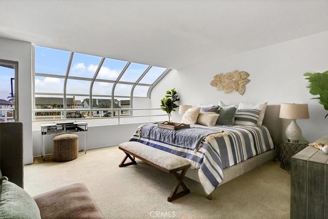 3366 Tempe Dr, House other with 2 bedrooms, 3 bathrooms and 2 parking in Huntington Beach CA | Image 41