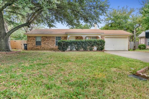 4004 Segram Court, Arlington, TX, 76017 | Card Image