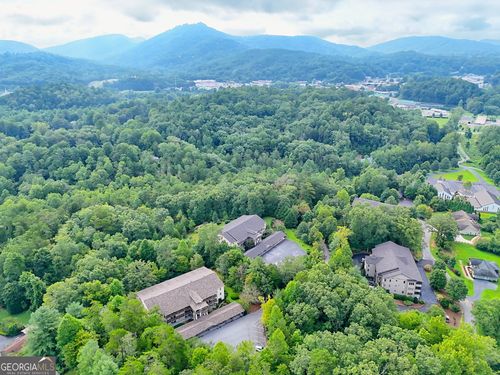 203-300 Ginger Creek Ln, Clayton, GA, 30525-4181 | Card Image