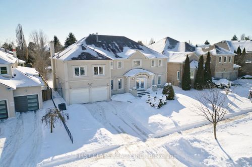 31 Boake Trail, Richmond Hill, ON, L4B2H3 | Card Image