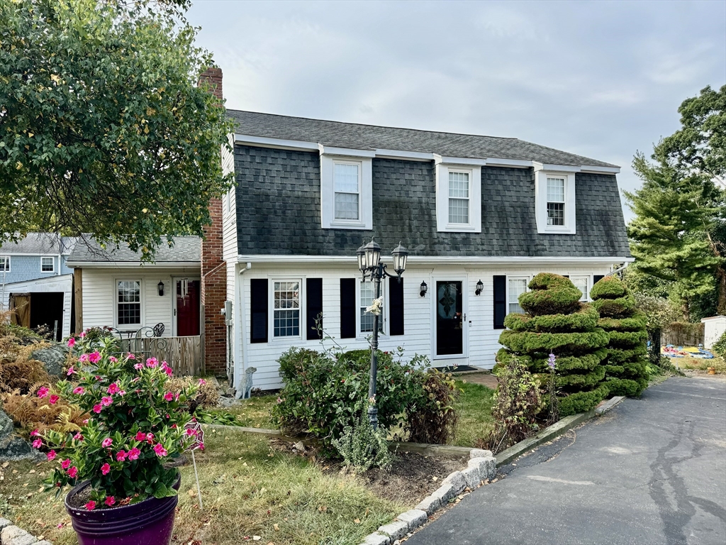 Cherry Ln, Braintree, MA 02184