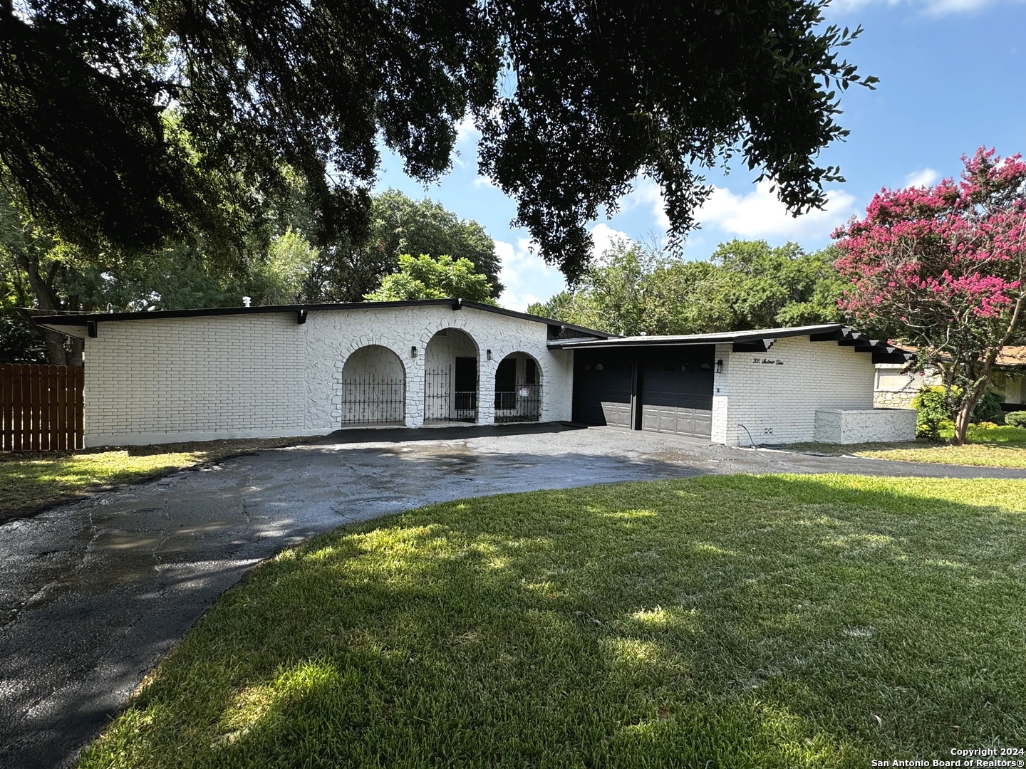 Shalimar Dr, San Antonio, TX 78213