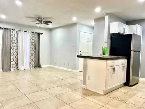 apt-605-2750 Holly Hall St, Houston, TX, 77054-4149 | Card Image